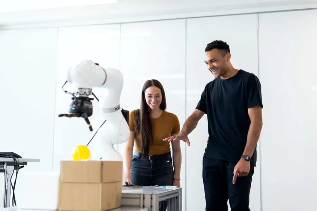 5 Things Service Robots Can Do