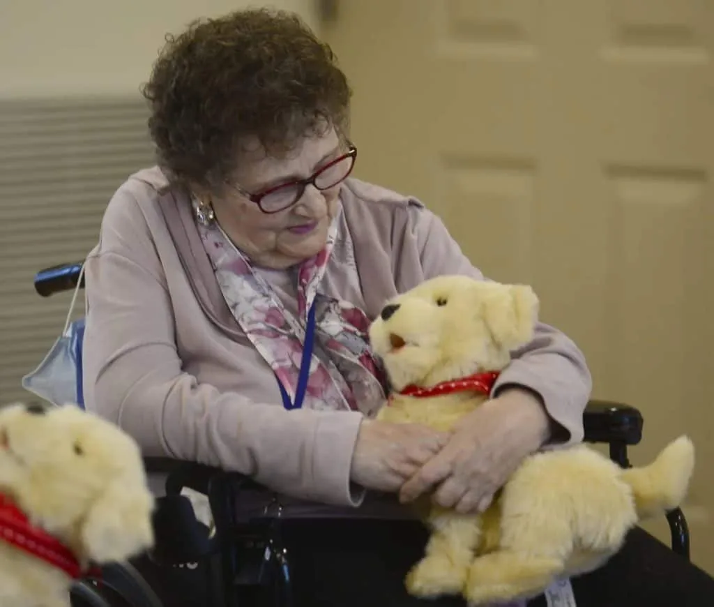 7 User-Friendly Robot Pets for Seniors