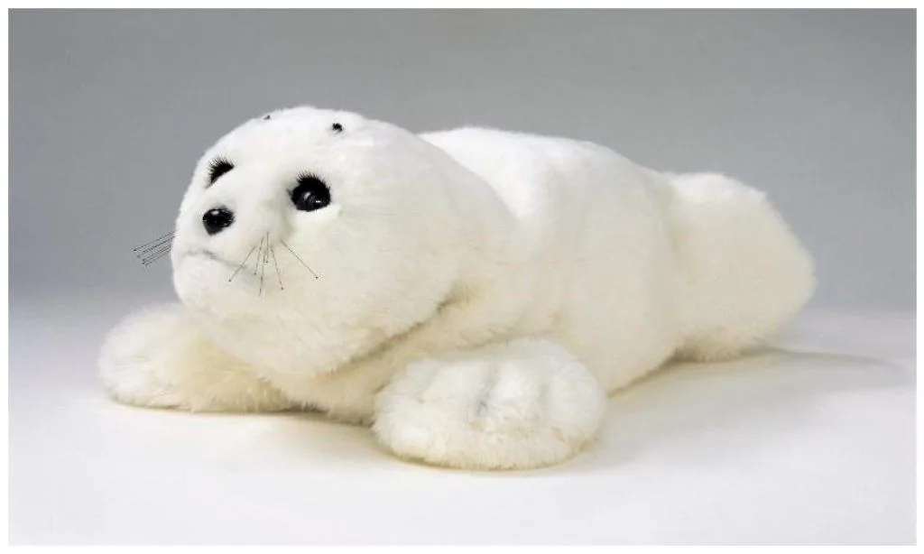 7 User-Friendly Robot Pets for Seniors
