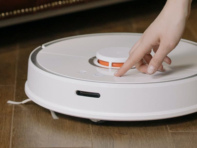 How Do Robot Vacuums Work?