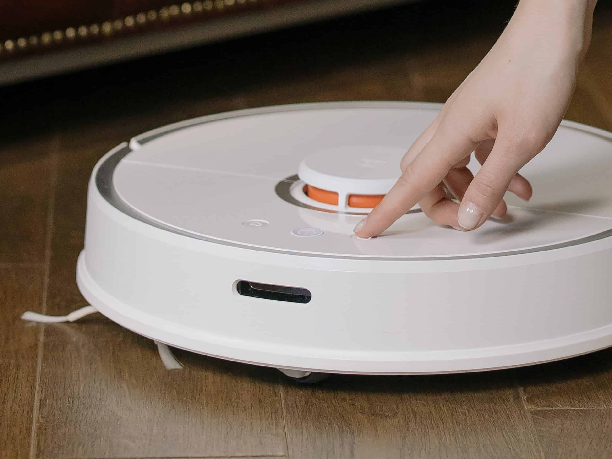 How Do Robot Vacuums Work?