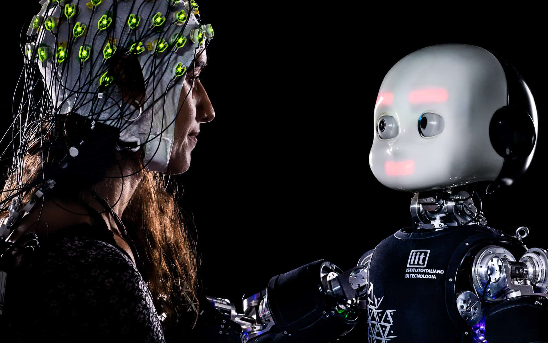 Research Says that Robots Can Affect a Human's Brain Just by Their Gaze
