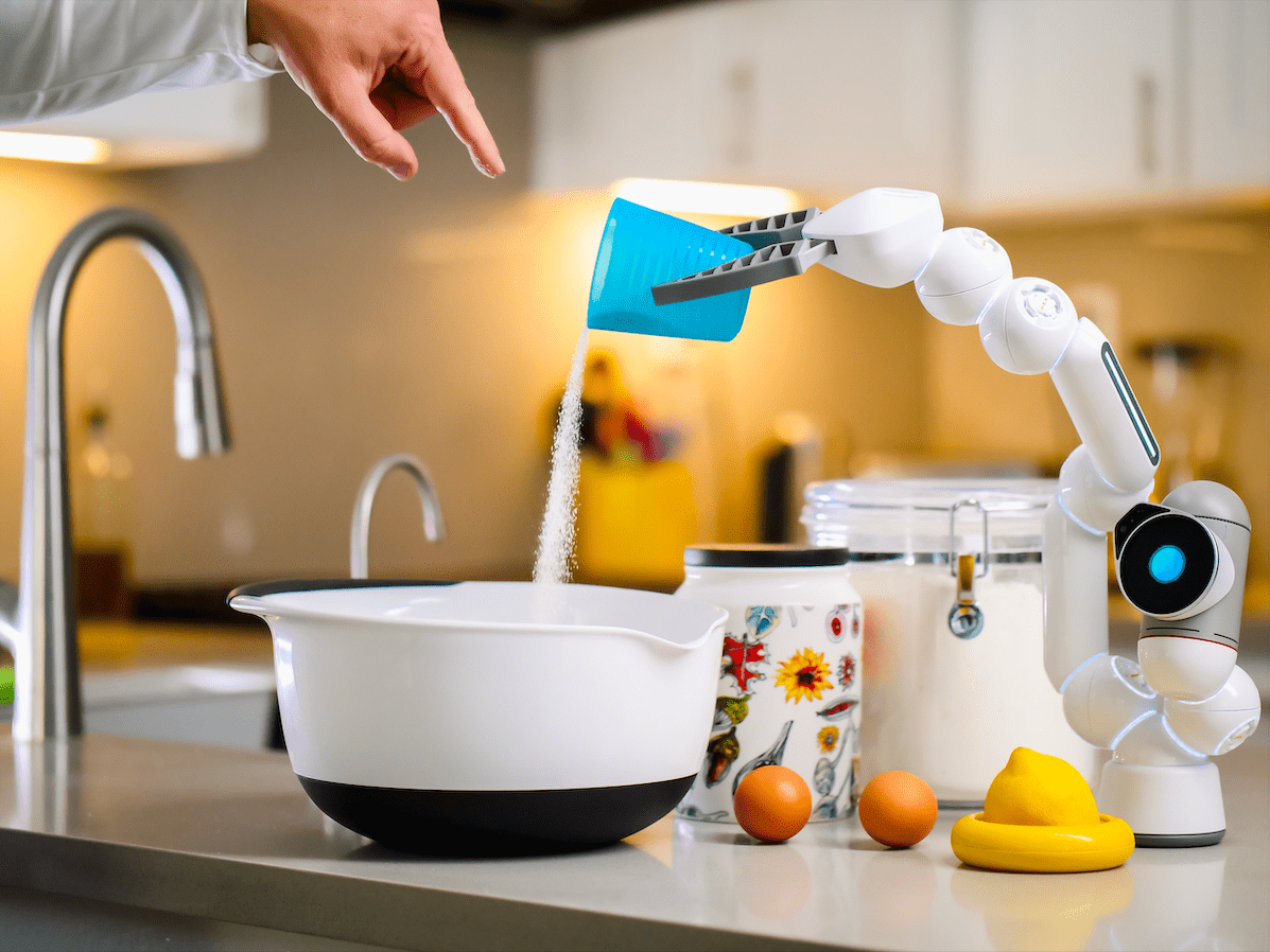 10 Tasks That Robots Are Helping Humans With