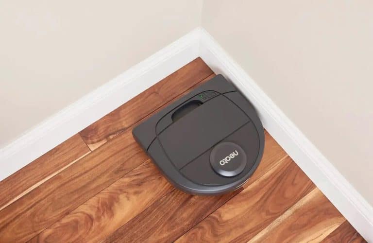How Do Robot Vacuums Clean Corners?