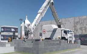 The Hadrian-X is a Bricklaying Robot That Can Lay Up to 500 Blocks Per Hour
