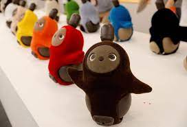 Comparison: Vintage Robot Pets vs. Today’s Models