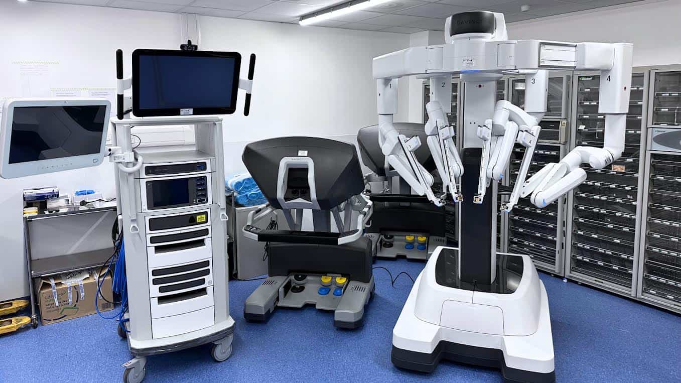 A Fourth Robot Has Been Added to the Royal Surrey Hospital to Help Conduct Surgeries